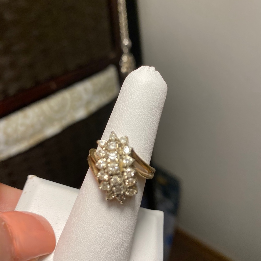 CLUSTER RING - Picture 2 of 12